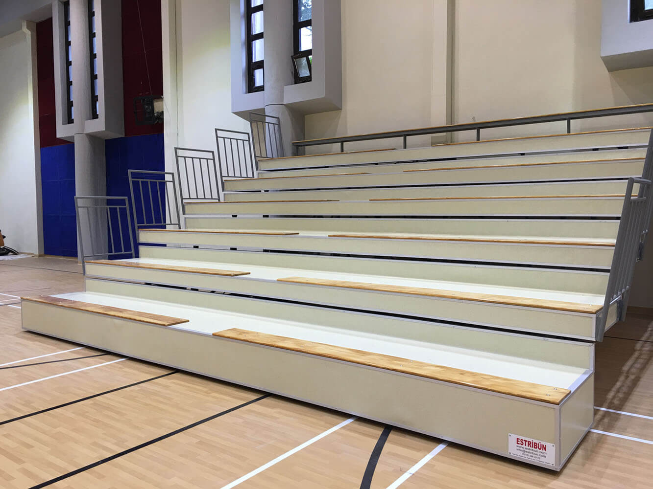 ROBERT L�SES� (KOLEJ�) TELESKOP�K TR�B�N �MALATI